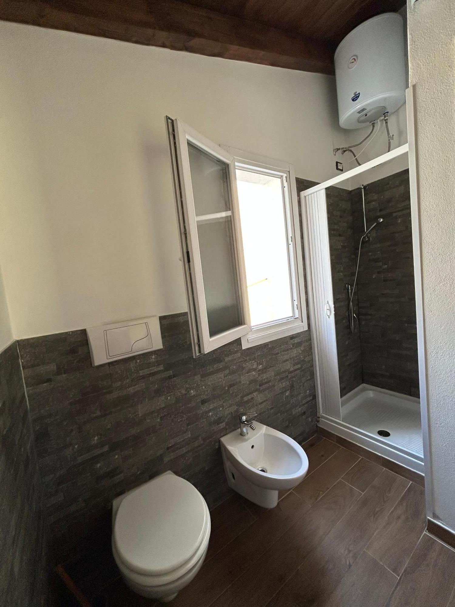 Appartamento Con Terrazzo Privato E Netflix Cagliari Buitenkant foto