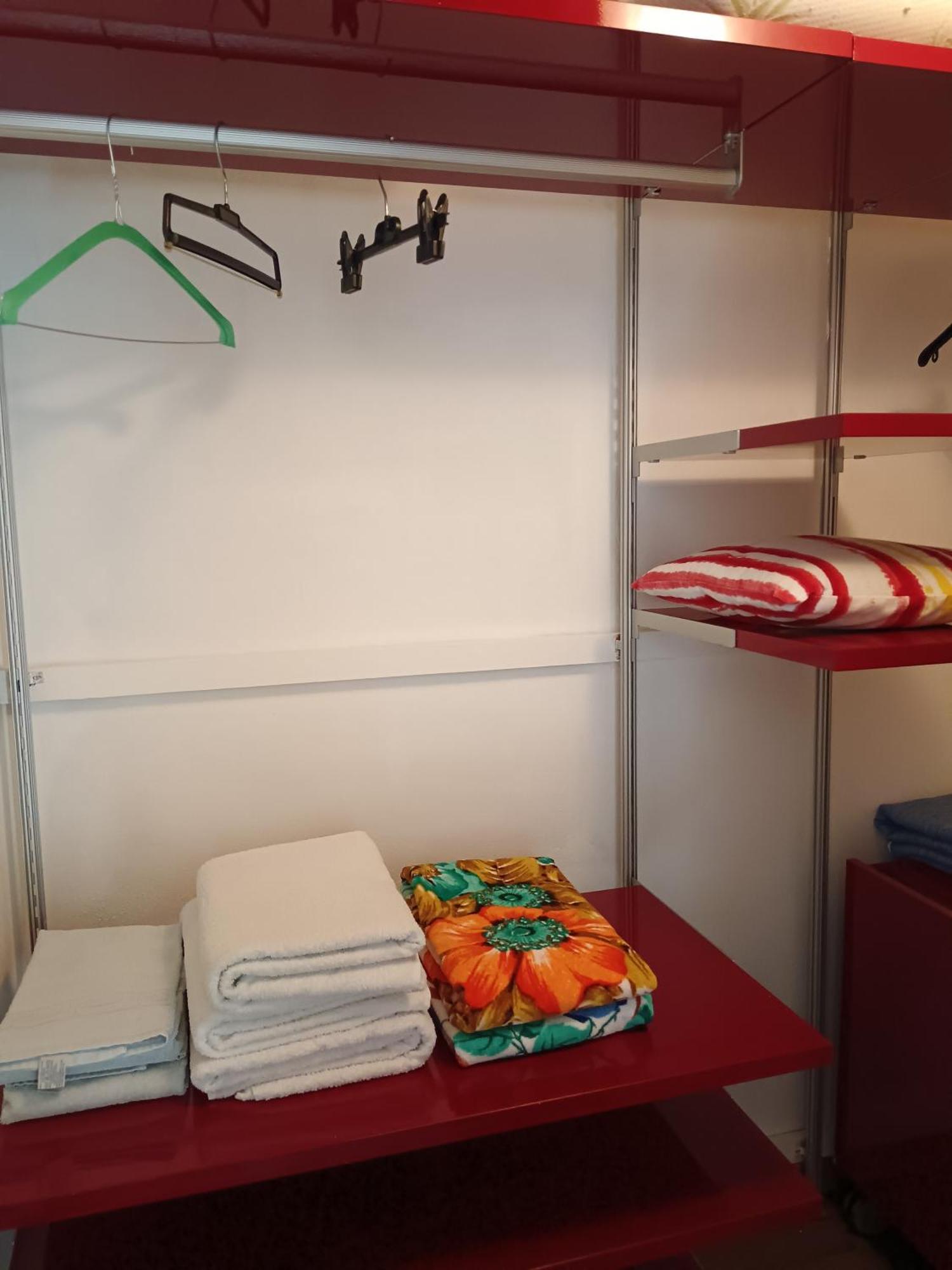Appartamento Con Terrazzo Privato E Netflix Cagliari Buitenkant foto