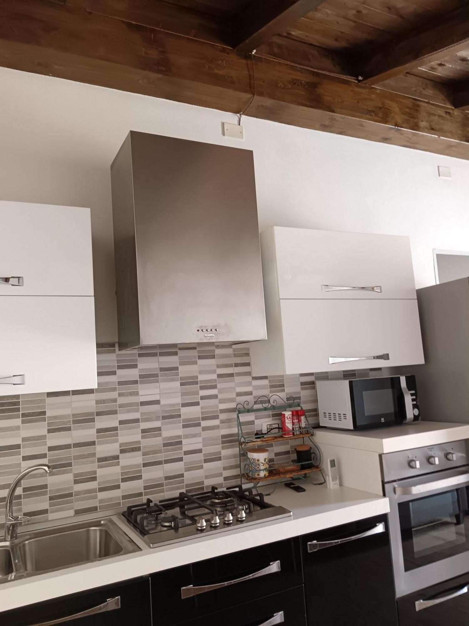 Appartamento Con Terrazzo Privato E Netflix Cagliari Buitenkant foto