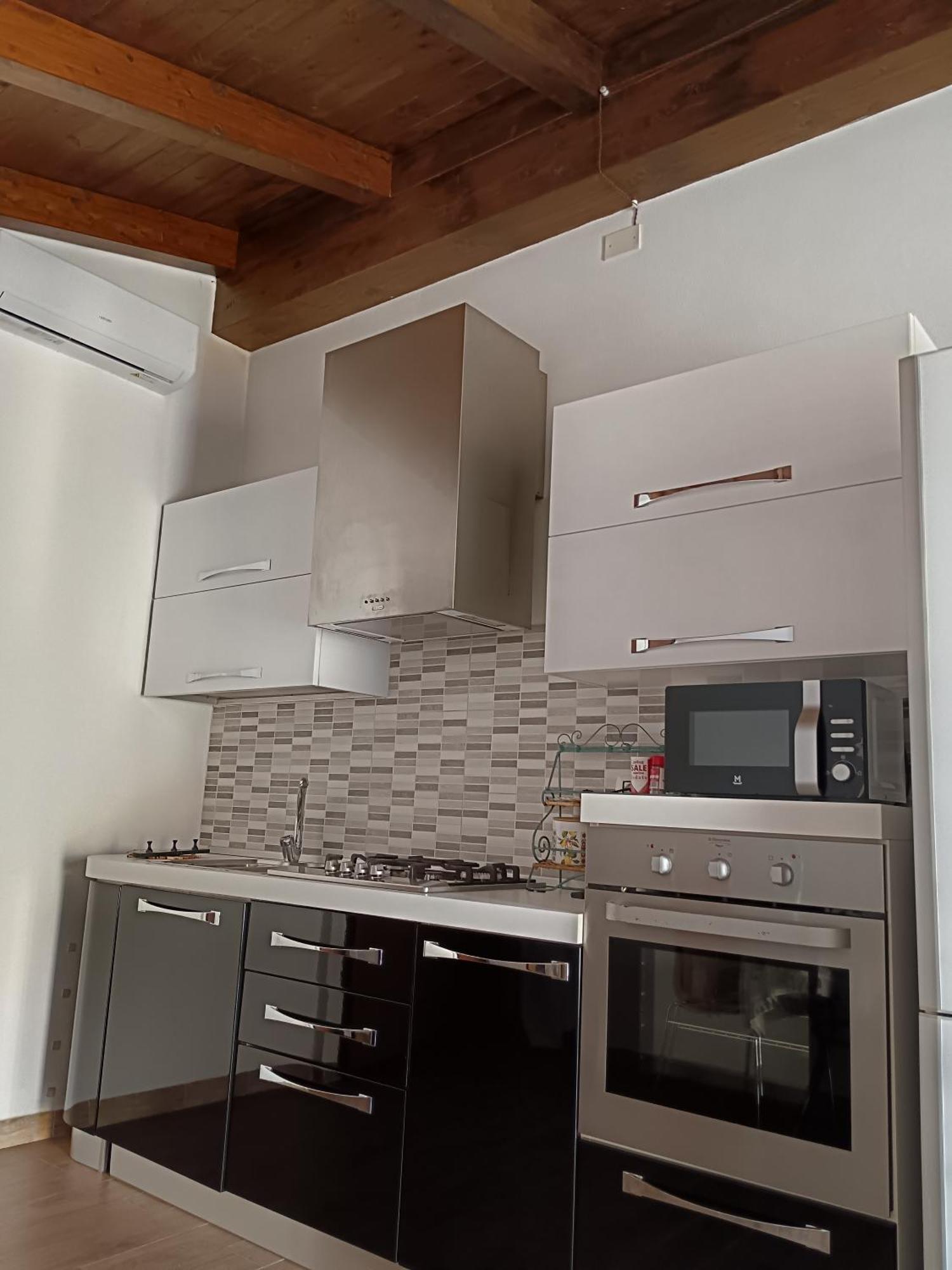 Appartamento Con Terrazzo Privato E Netflix Cagliari Buitenkant foto