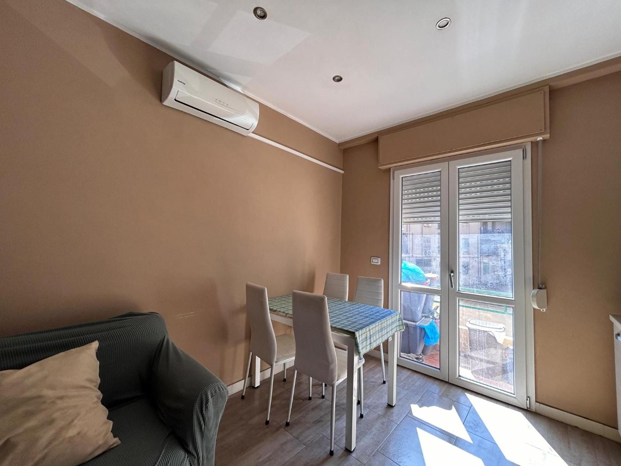 Appartamento Con Terrazzo Privato E Netflix Cagliari Buitenkant foto