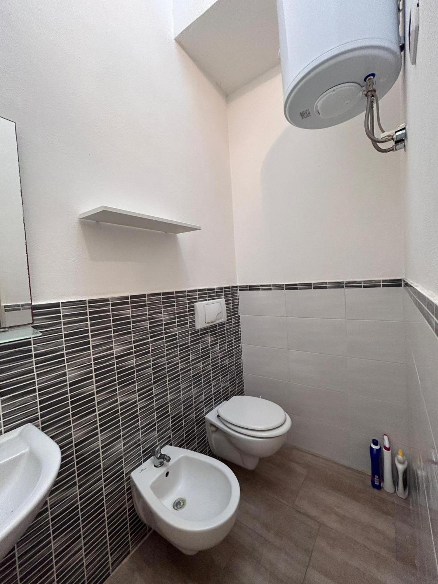 Appartamento Con Terrazzo Privato E Netflix Cagliari Buitenkant foto